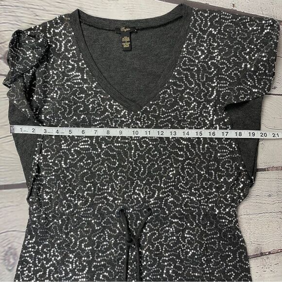 CUPIO gray sequin knit short sleeve v-neck midi party dress, size M - Picture 11 of 13